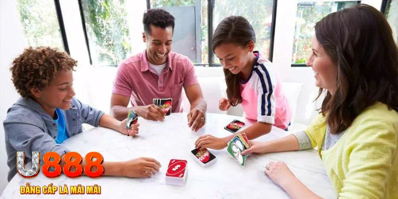 hit club đầu tư baccarat là gì